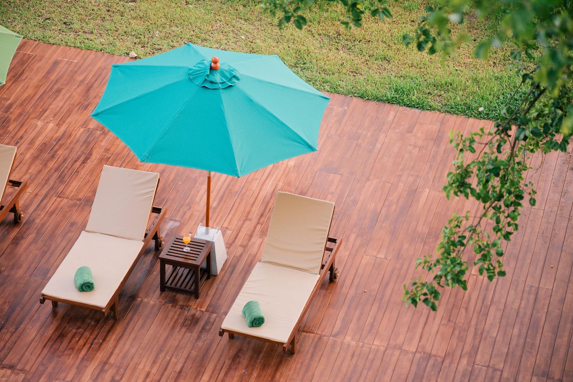 The Pineapple Hotel Krabi Exterior photo
