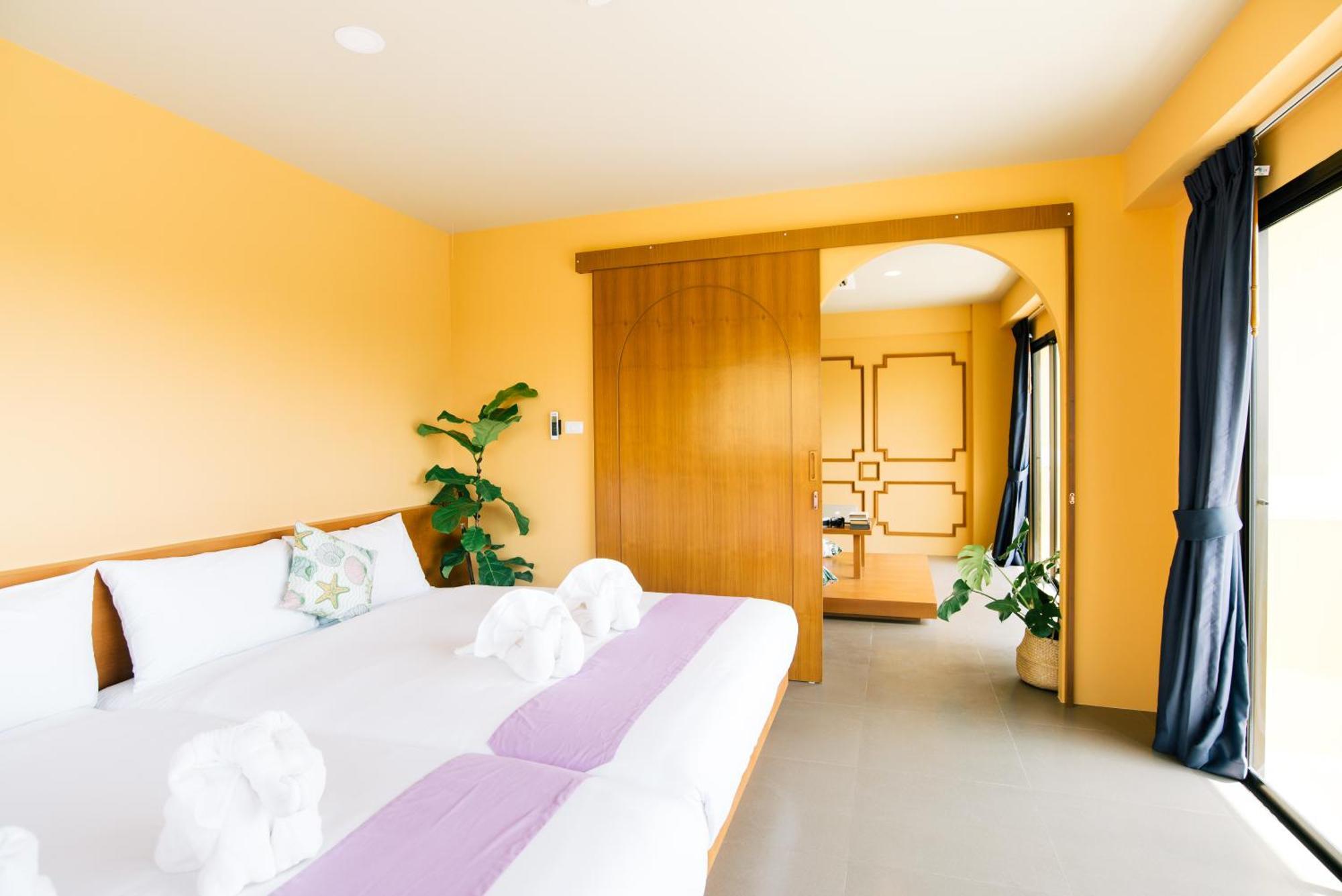 The Pineapple Hotel Krabi Exterior photo
