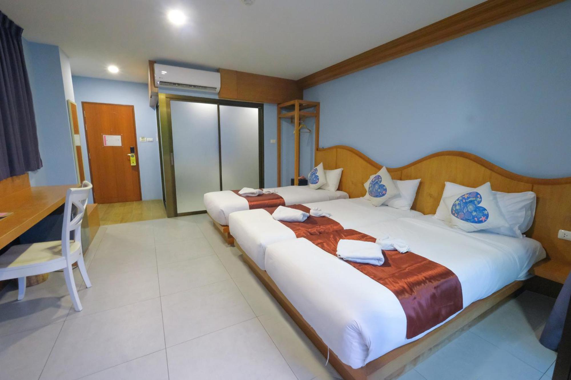 The Pineapple Hotel Krabi Exterior photo